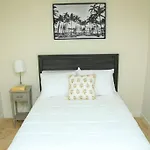 Private Room With Private Bathroom Centrally Located